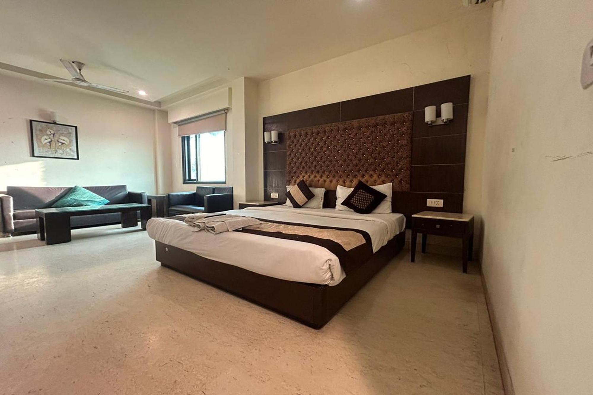 The Metropolis Guest House Near Rk Ashram Metro Station New Delhi Exterior foto
