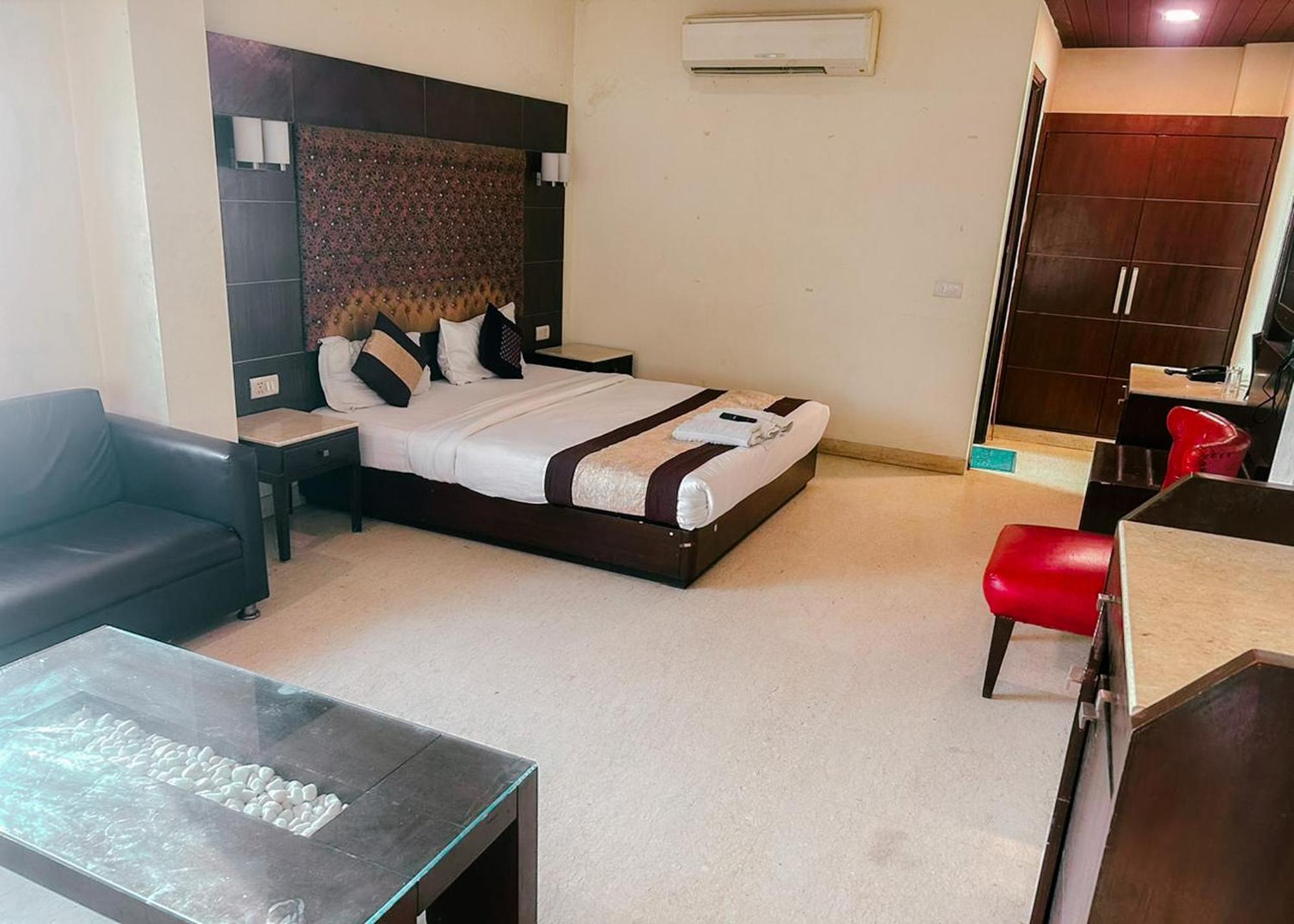 The Metropolis Guest House Near Rk Ashram Metro Station New Delhi Exterior foto