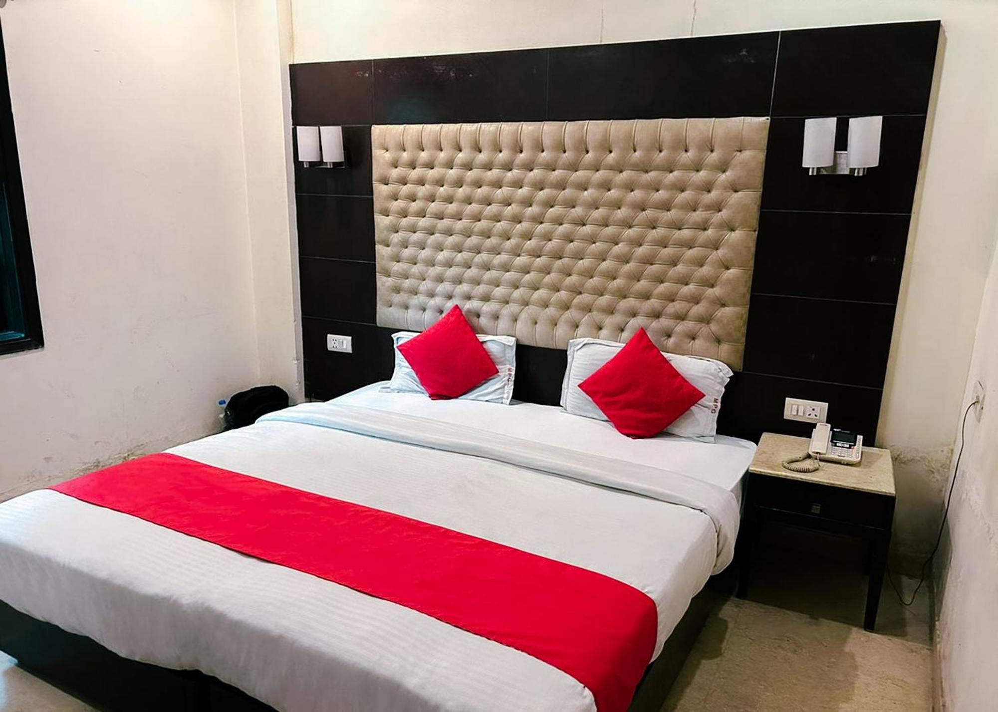 The Metropolis Guest House Near Rk Ashram Metro Station New Delhi Exterior foto